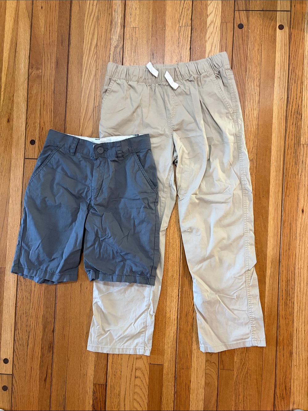 Cat & Jack LOT - khaki pants + dark grey shorts - 12 boys (washed never worn)